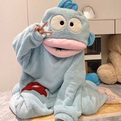 冬季珊瑚绒丑鱼搞怪连体情侣睡衣