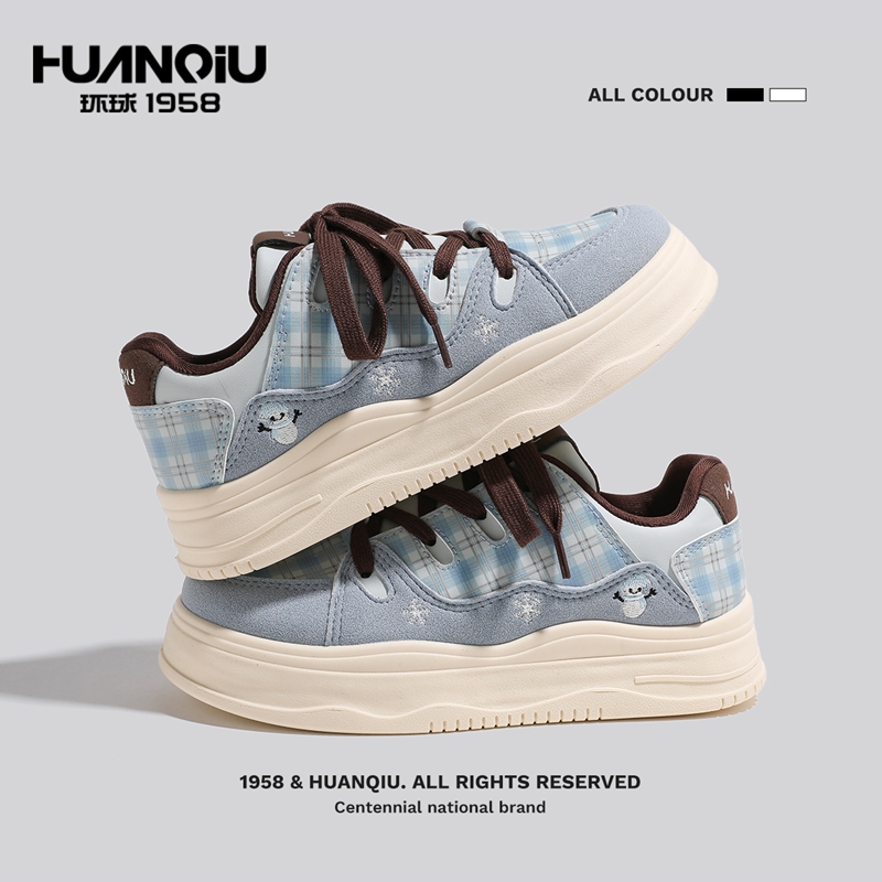 环球厚底板鞋女款小众面包鞋