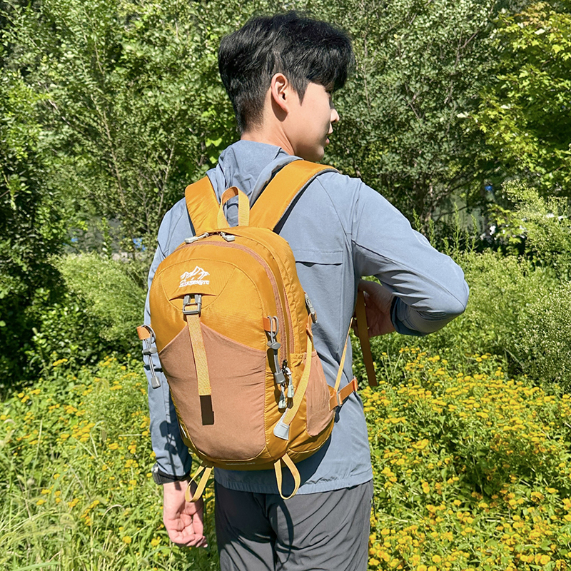 25L登山包女轻便防水小背包短途旅游旅行双肩书包爬山男户外徒步