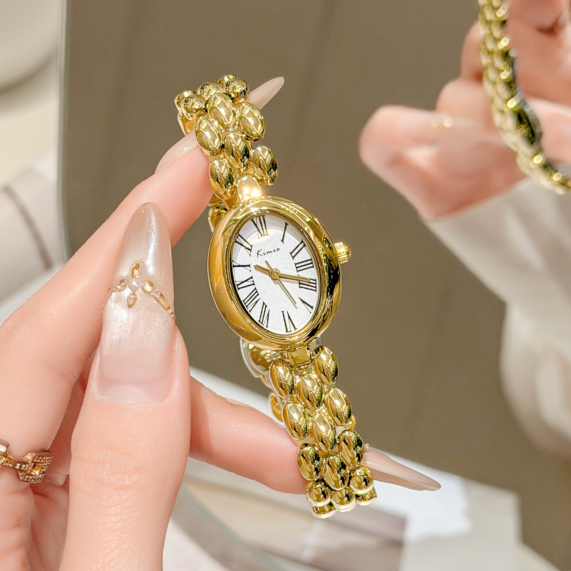 金米欧轻奢复古风女士小表盘手表