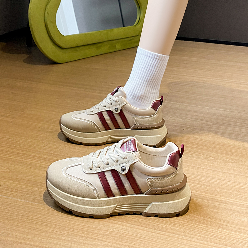 百搭休闲厚底百搭阿甘鞋秋冬新品时尚防滑运动跑步板鞋女