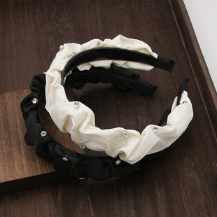 新款高颅顶缎面褶皱水钻发箍女高级感显脸小头箍洗脸专用发卡头饰