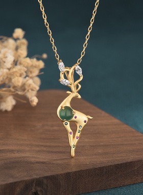 网红带货复古式宫廷风设计铜镀金梅花鹿挂件镶嵌天然玉髓吊坠项链