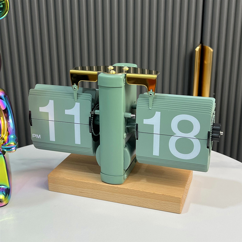 自动翻页时钟桌面摆件创意复古机械表摆台式数字钟表客厅装饰礼品