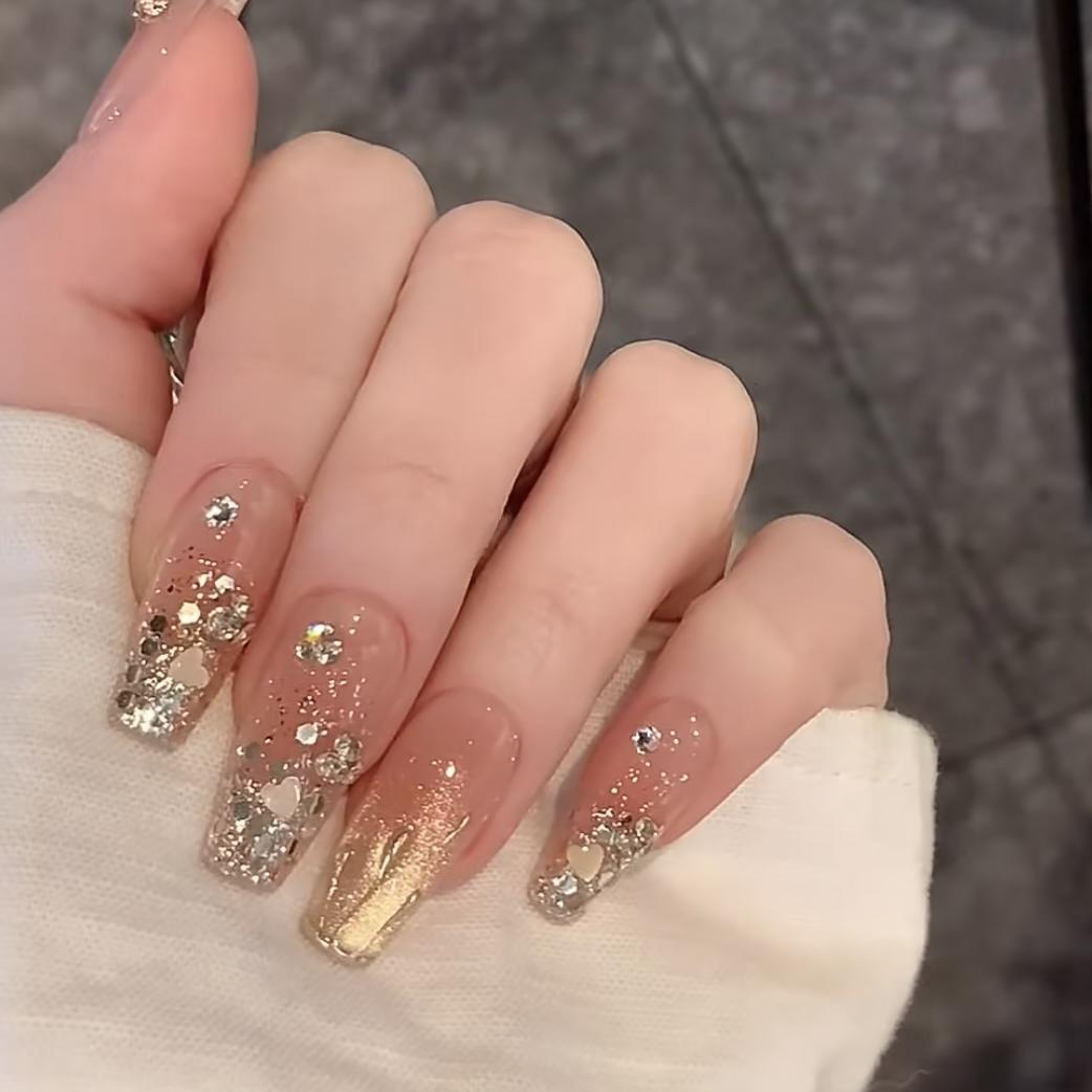 无注册商标纯手工月染星河穿戴甲