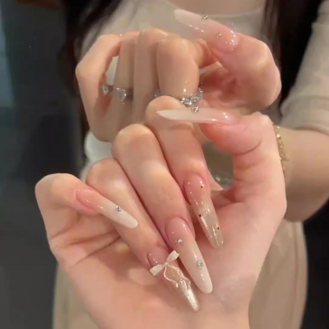 2025年新款水光猫眼手工穿戴甲