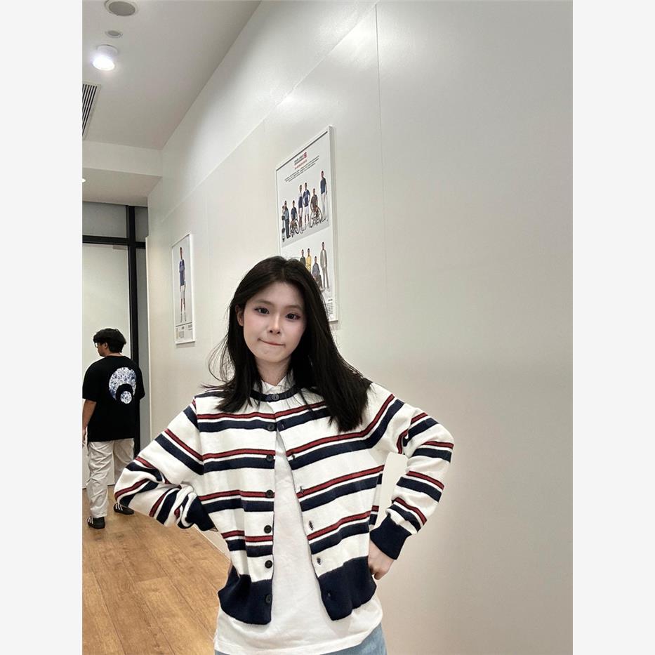 2025新款韩系条纹软糯针织开衫女秋季新宽松显瘦百搭毛衣外套上衣