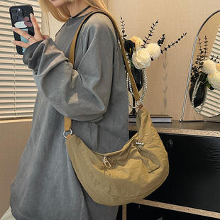 Colorful 慵懒风女士褶皱抽绳休闲单肩挎包饺子包 Fox复古文艺韩版