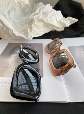 轻奢厚质墨镜水色偏光