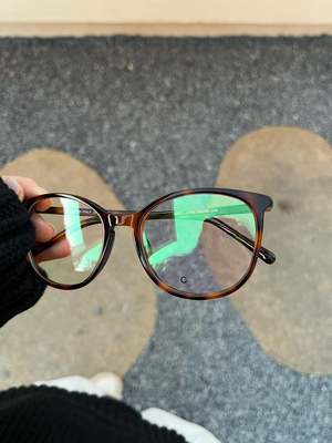 QIUQIU/松弛又轻松的氛围感镜框3282  防蓝光超轻近视眼镜