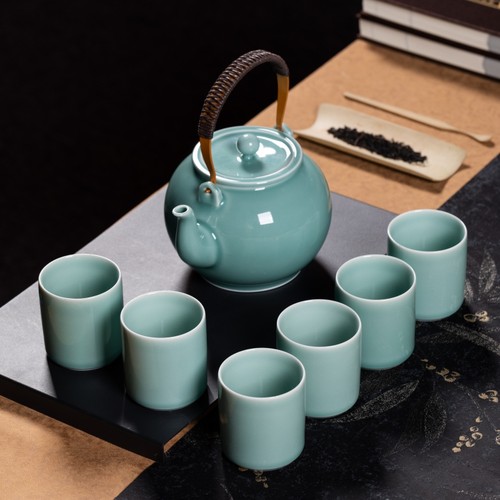 龙泉青瓷提梁壶一壶六杯