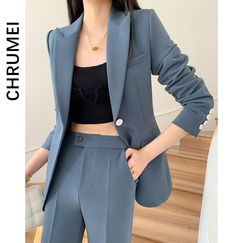 秋冬西服套装女时尚穿搭