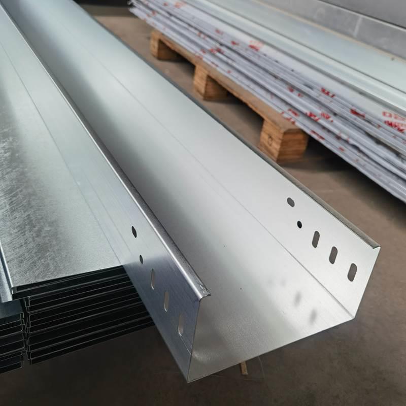 200x100防火喷塑钢制金属铝合金方形线槽式盖板镀锌消防电缆桥架