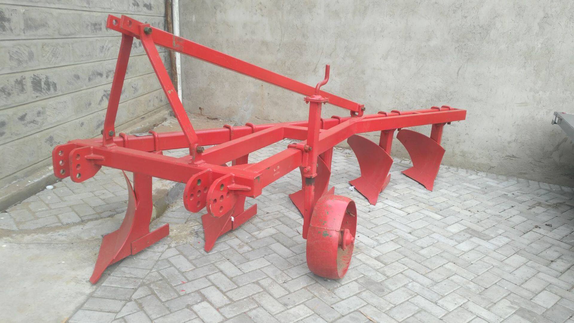 五铧犁 四轮拖拉机用 1l-527(5) 五铧犁 质量可靠 一年质保