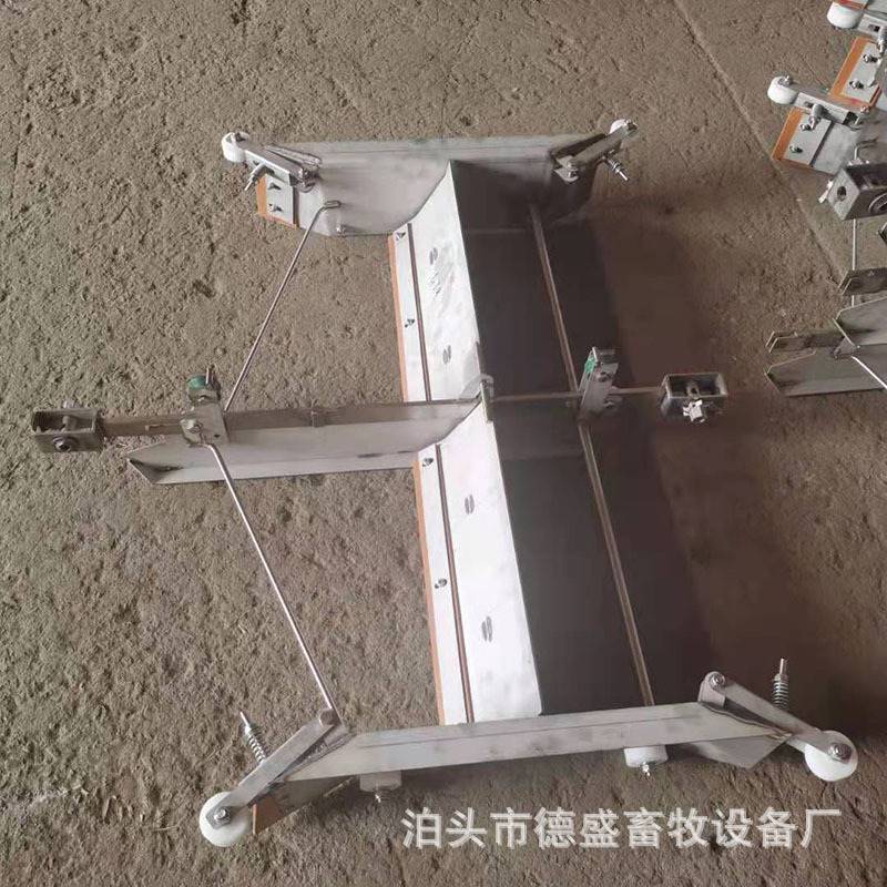 自动刮粪机一拖一猪场清粪机三轴卧式养殖不锈钢刮粪机猪用刮粪机