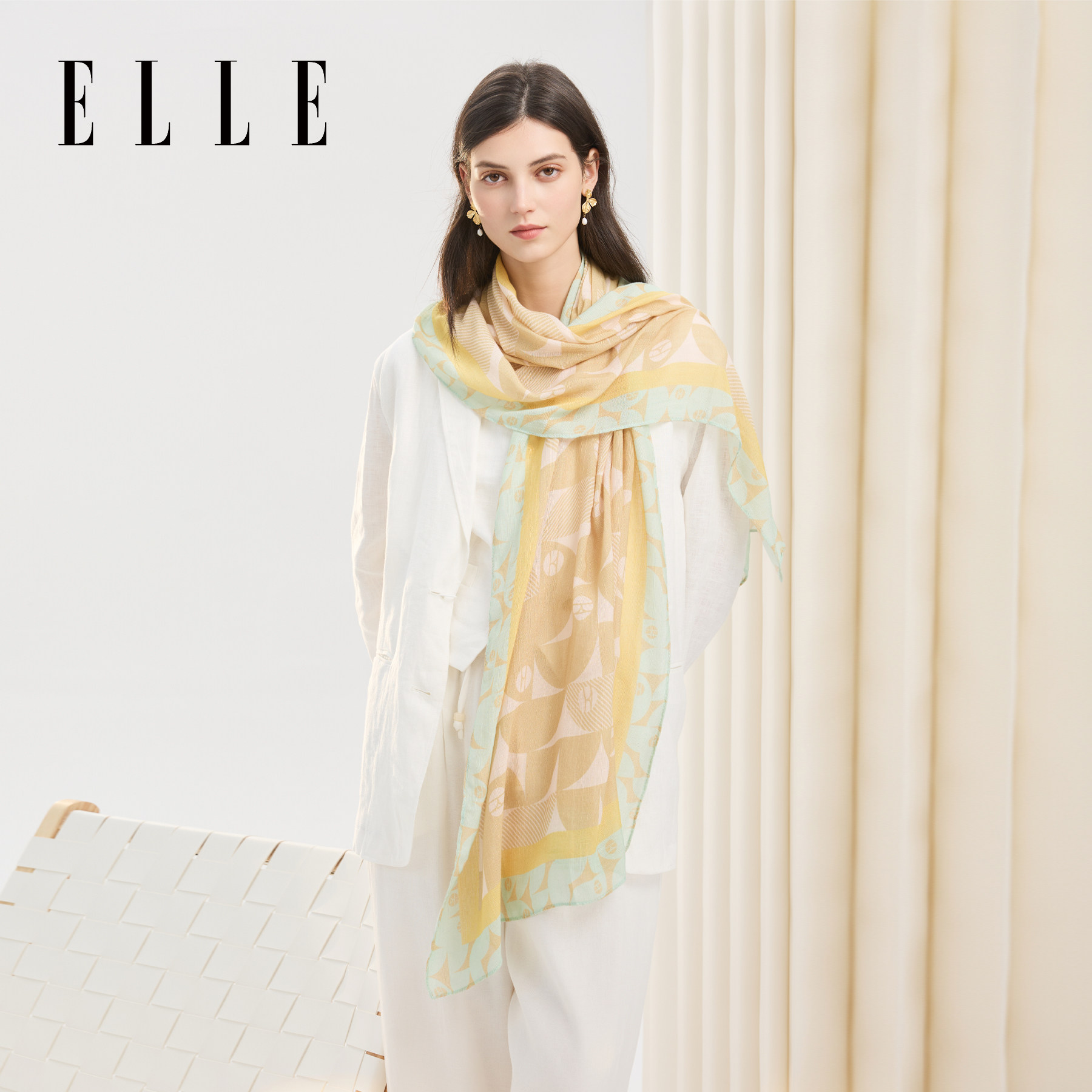 ELLE长巾女士春夏季户外时尚百搭棉丝巾护肩几何印花围巾新款披肩