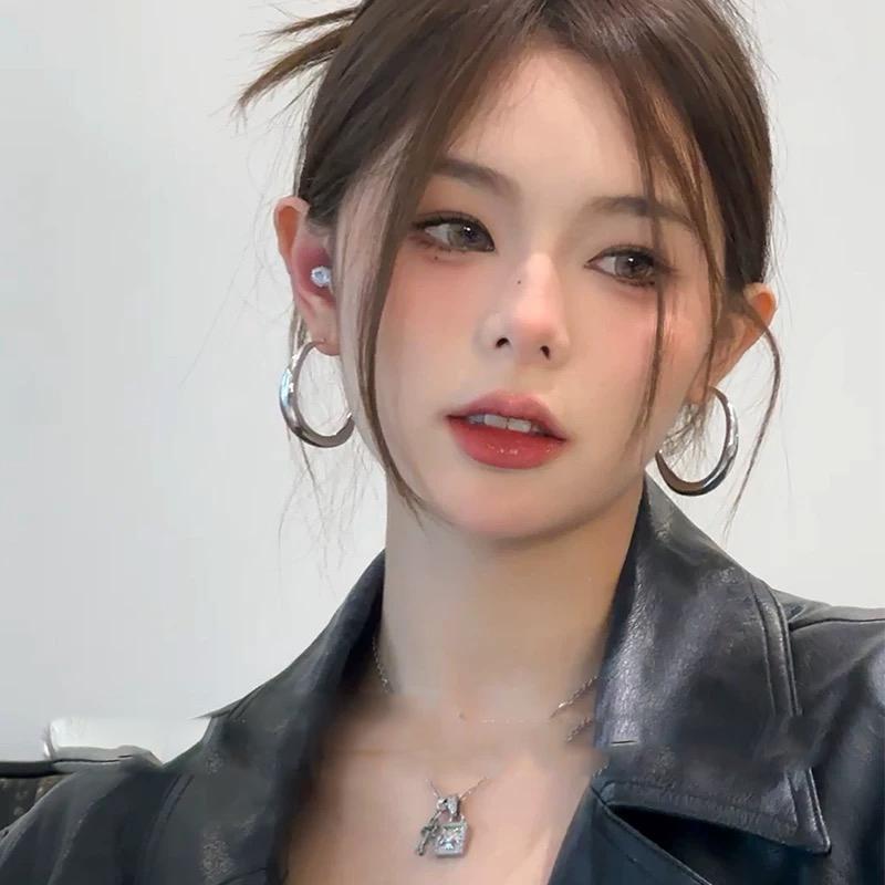 夸张大圆圈耳环女银色素圈耳圈