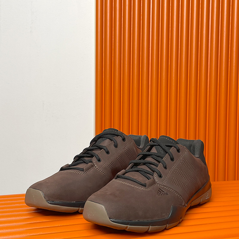 阿迪达斯男子正品运动鞋清仓特价GZ0682 M18556 M18555 HP8642