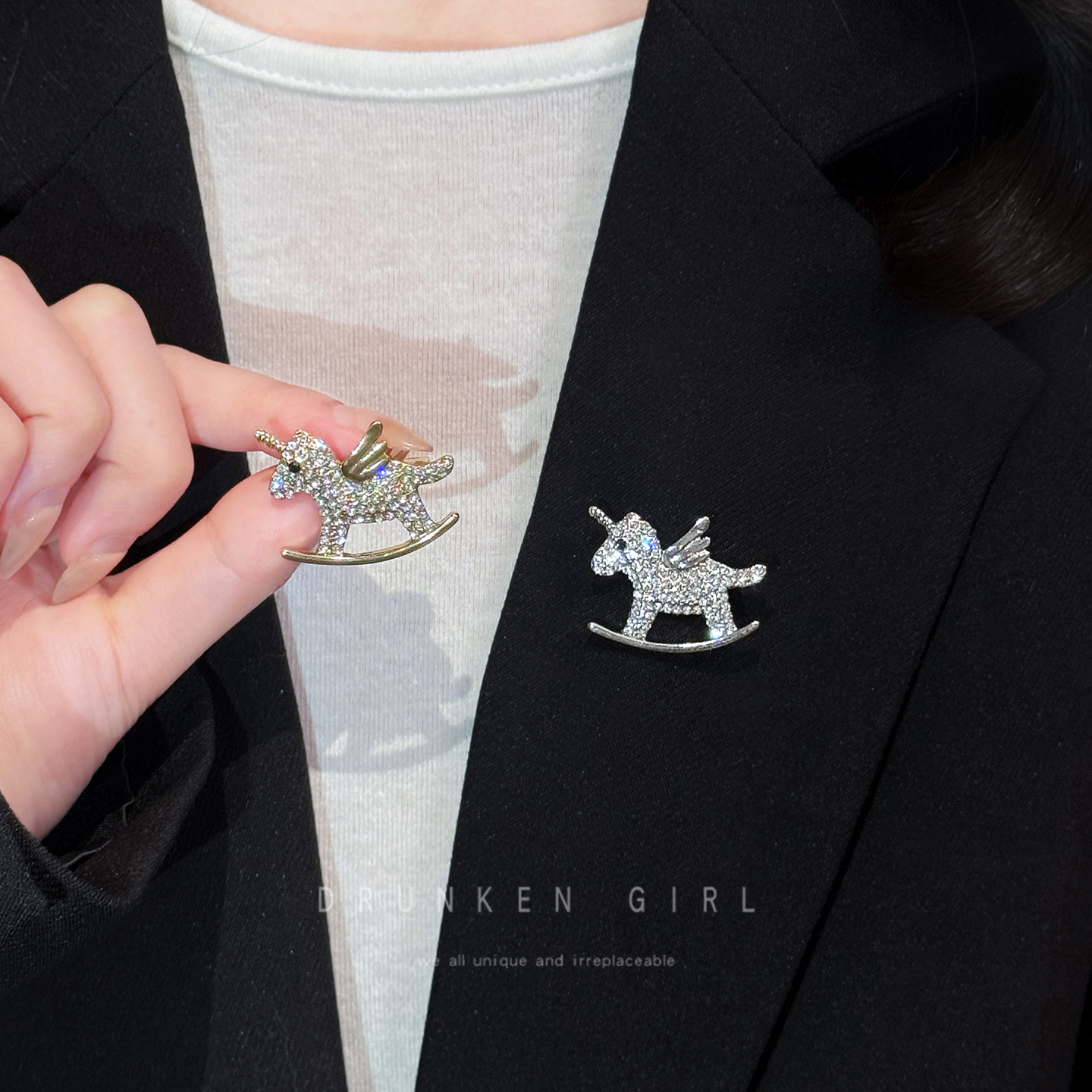 金色小马锆石胸针女秋冬