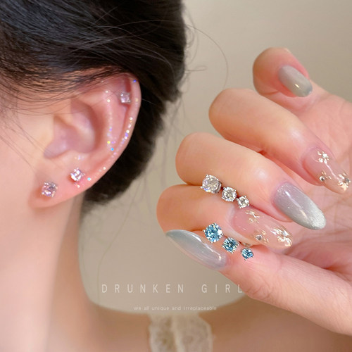 医用钛钢爆闪华子耳骨钉