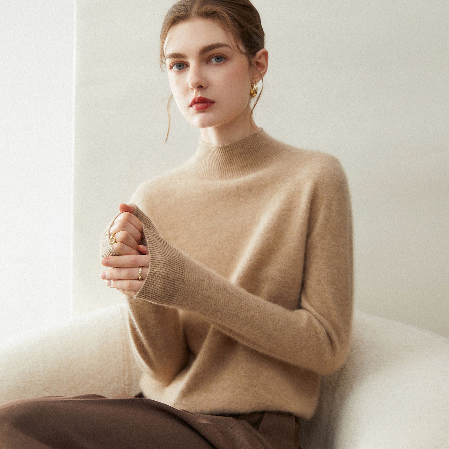 极简风100%山羊绒衫女一线成衣