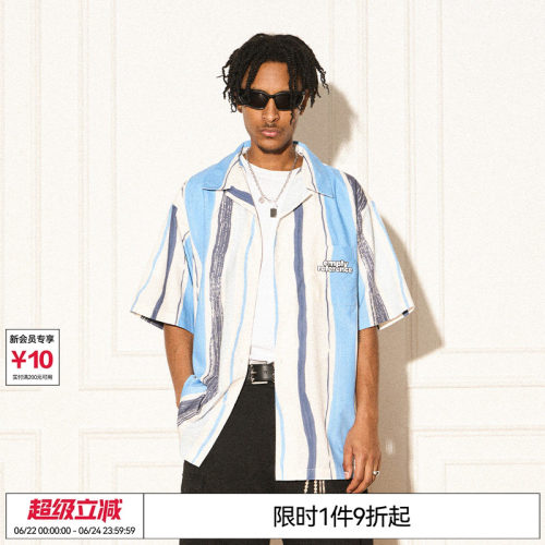EMPTYREFERENCE尖领短袖潮
