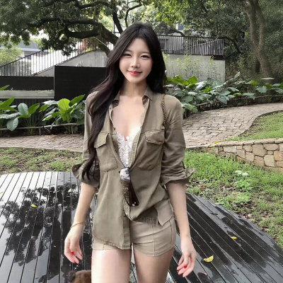 老钱风翻领长袖工装衬衫女夏季复古松弛感舒适百搭薄款防晒衫上衣