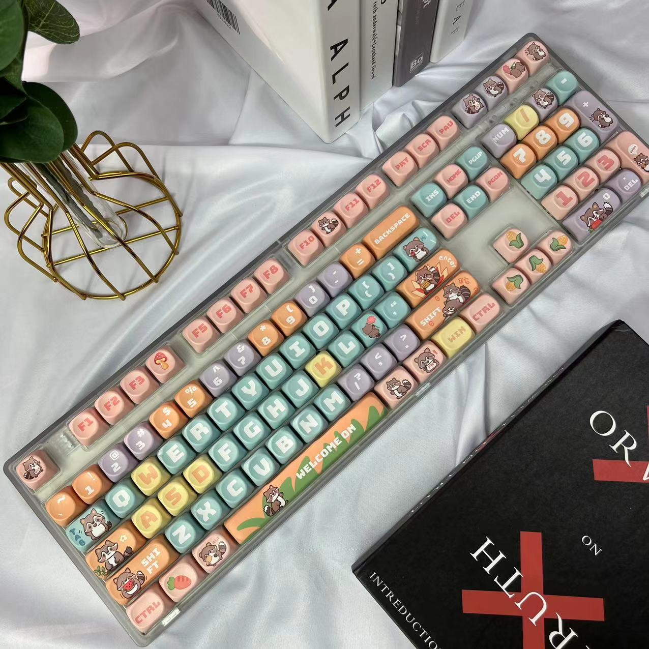 108键机械键盘紫墨轴平板电脑RGB