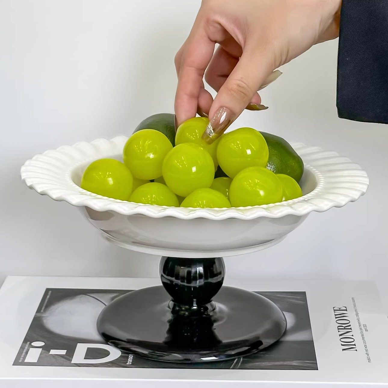 金卡佰水果盘家用客厅高脚盘精致过年法式糖果托盘陶瓷好看摆件