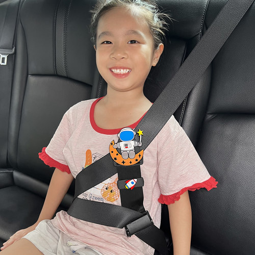 叮贝奇座椅带固定器防勒肚子脖子