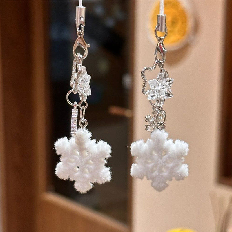 圣诞雪花挂件冬日植绒雪花手机链