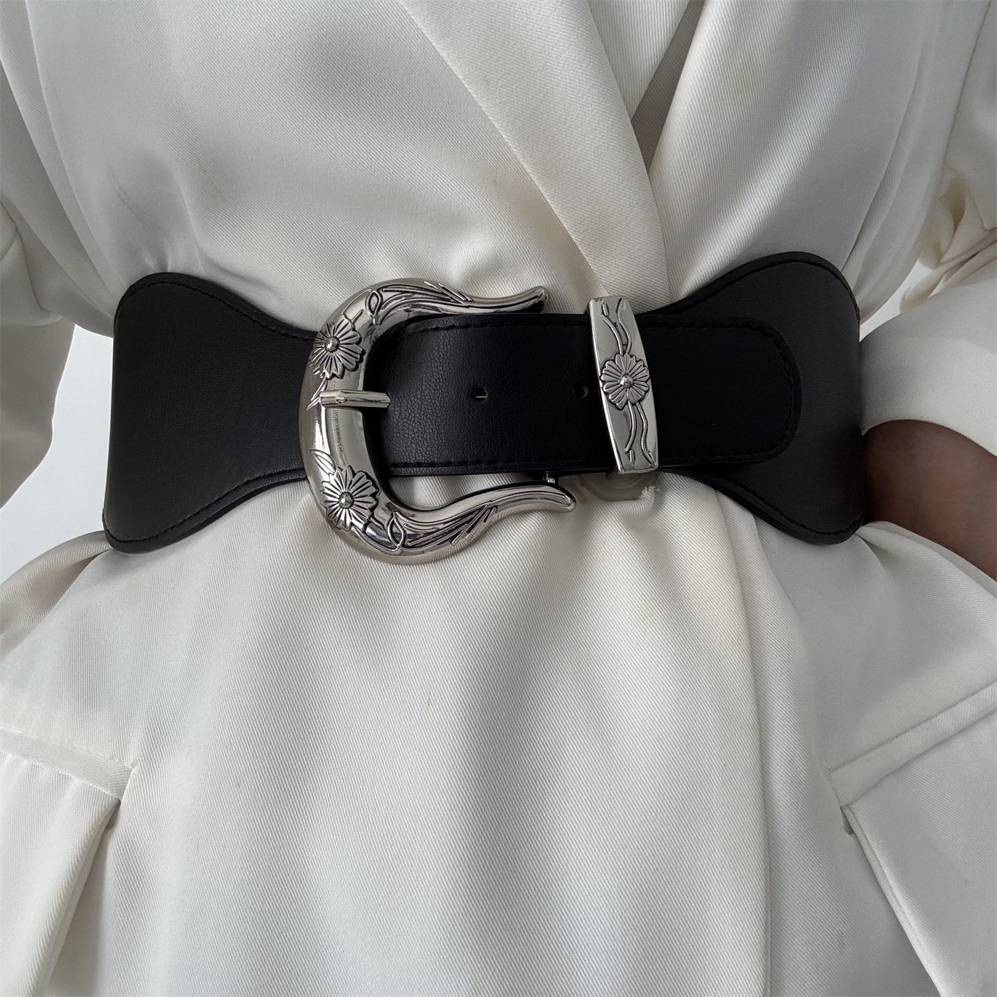 欧美黑色腰带女款束腰松紧收腰配连衣裙子衬衫羽绒服松紧弹力腰封