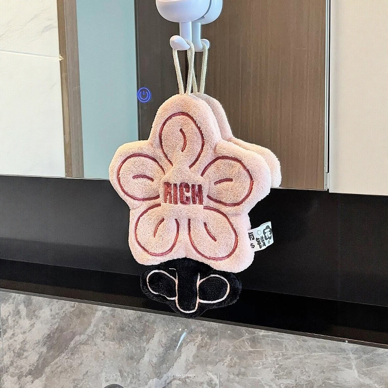 掉袋了!擦手巾都是富裕的模样…