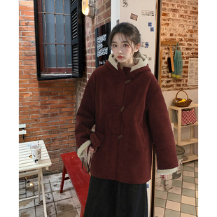 小众设计感牛角扣外套2024冬季新款简约百搭通勤保暖抗寒上衣