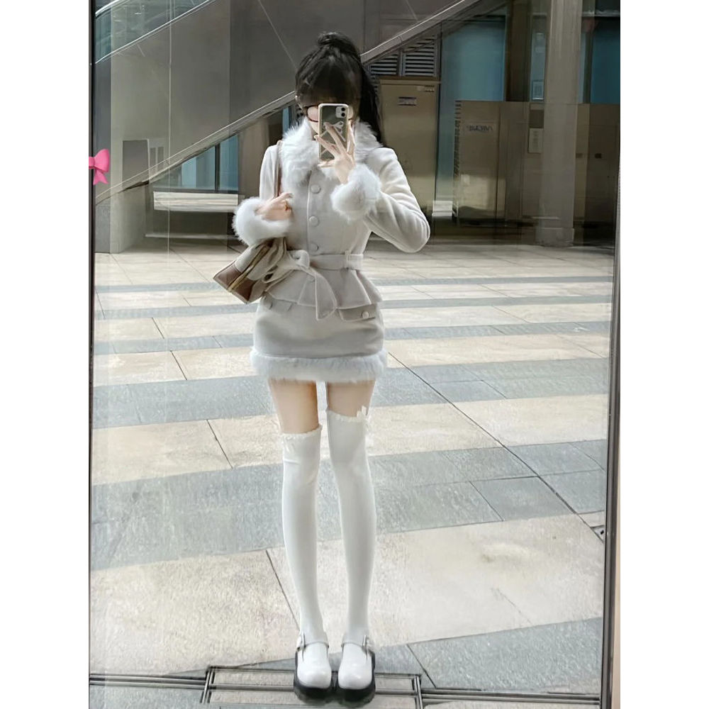 财阀千金感 米色小香风毛领重工收腰毛呢外套+包臀裙套装女冬新款