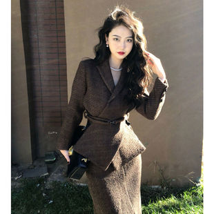 秋冬搭配一整套高端气质名媛小洋装高级感小香风毛呢半身裙套装女