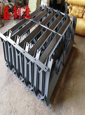 明鑫输送生产托辊支架TD75型、DTII型等