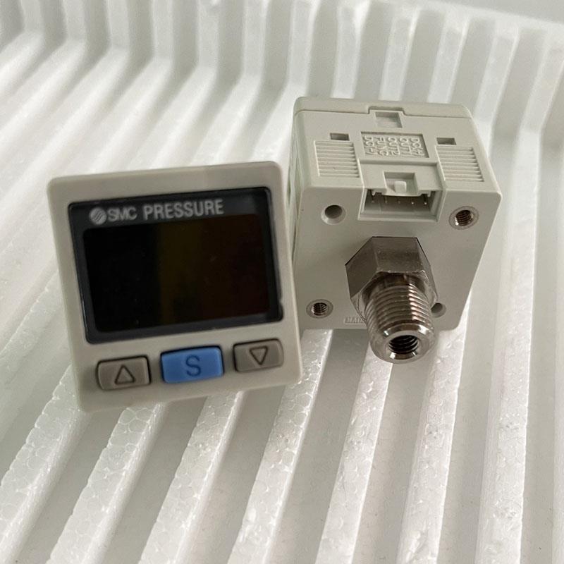 SMC高显数字压力表ISE20-N-M5-L/ZSE20-N-M5-L/ZSE20F-N-M5-L