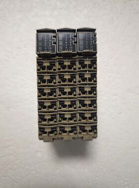 贝加莱模块 X20DO9322 拆机，成色如图，功能正常