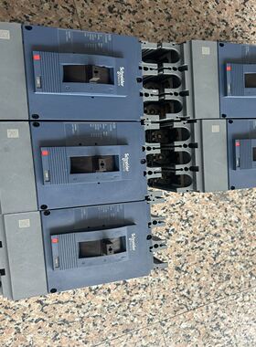 塑壳断路器EZD3P 320A-600A