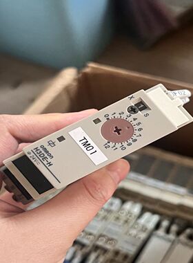 时间继电器H3DE-H，24VDC供电，0.1-12S