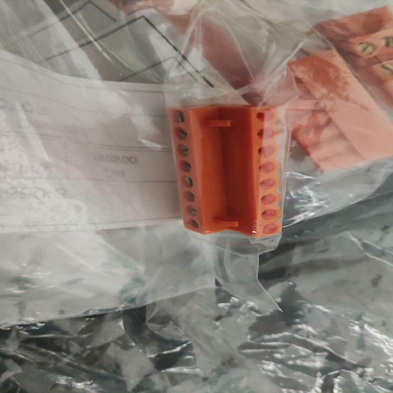 维修检查销售雷达/无线电/导航设备导航设备数据接头，全新询价