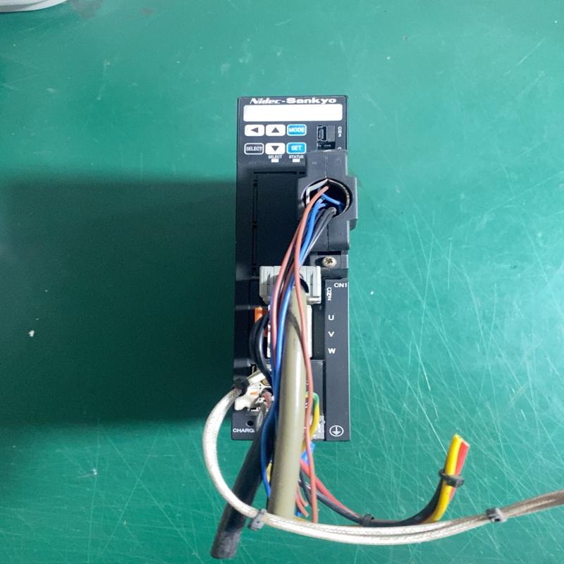 维修检查三协驱动器DA22411功能完好400W 实物拍议价