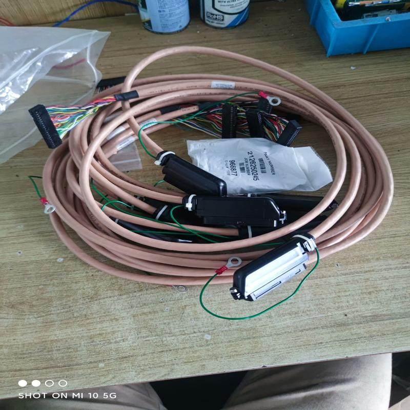 维修检查销售全新Symmetricom链接线询价