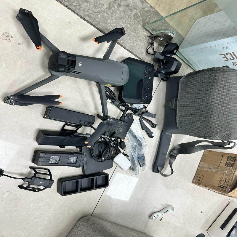 维修检查销售大疆御3pro rc pro畅飞套装+4g模询价