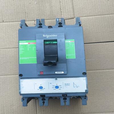 维修检查施耐德CVS400F议价