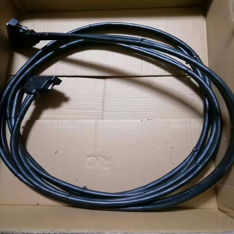 维修检查销售160pin数据线，4×40，两边接头如图，询价