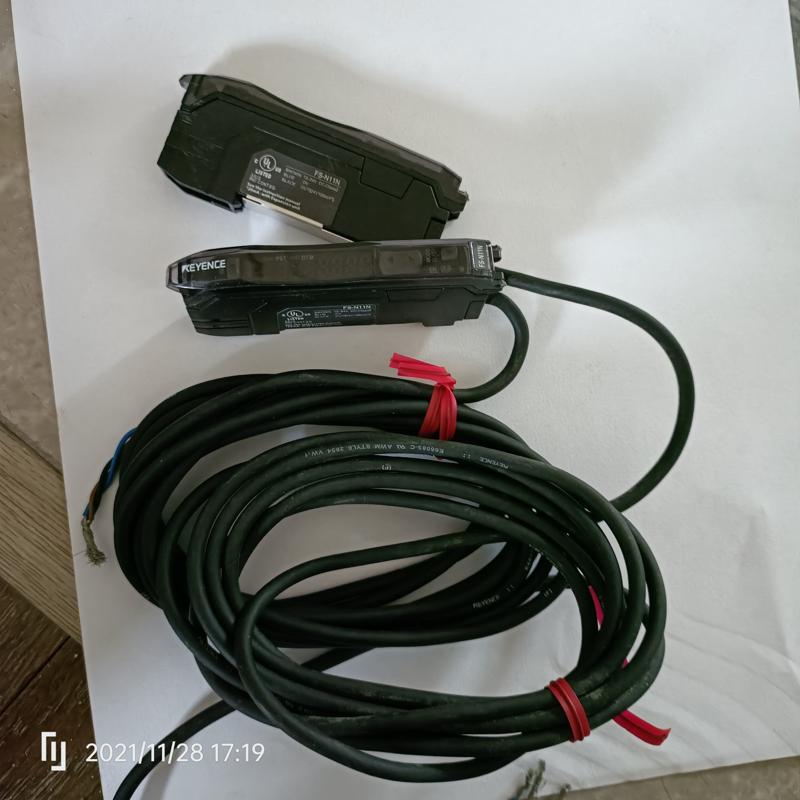 维修检查基恩士光纤放大器FS-N11N无包装议价