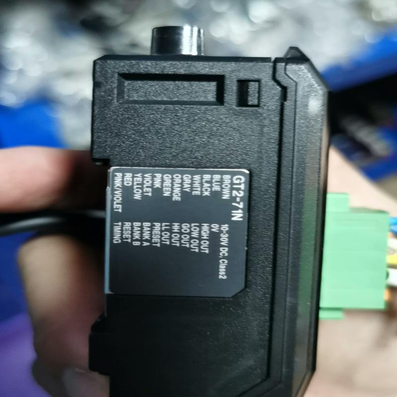 维修检查销售基恩士GT2-71N和DL-CL1整套卖，议询价