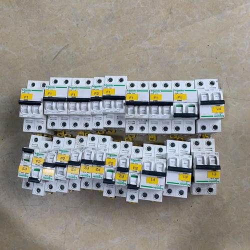 维修检查原装拆机施耐德IC65N C6A空开，1P/2P议价